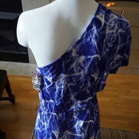 Volcom Smoke Screens One Shoulder Blue and White Dress size M NWT - Picture 5 of 7